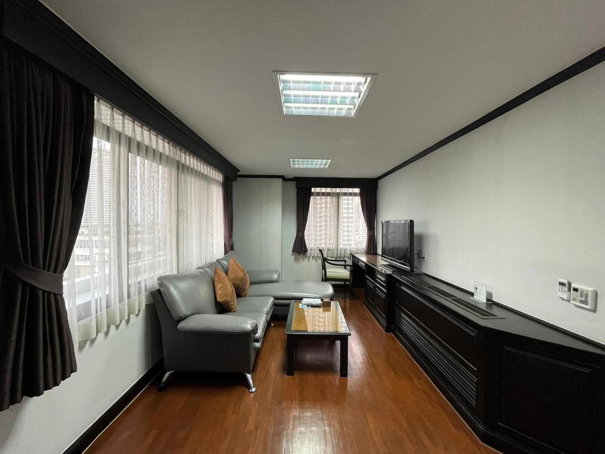 Yellow Ribbon Hills Boutique Suites Бангкок Экстерьер фото