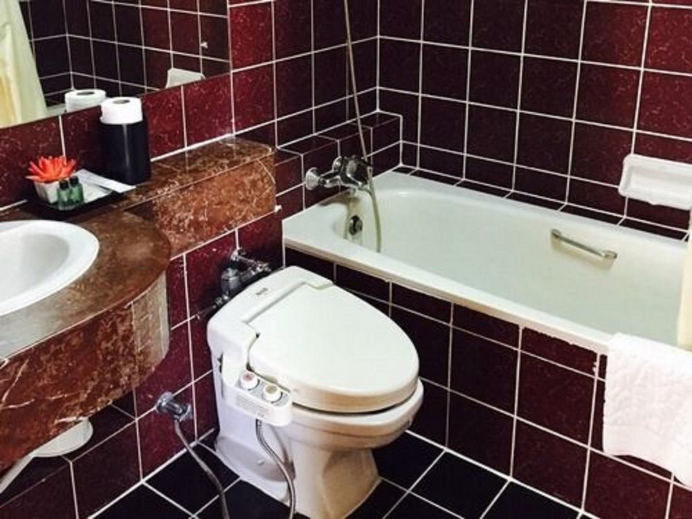 Yellow Ribbon Hills Boutique Suites Бангкок Экстерьер фото